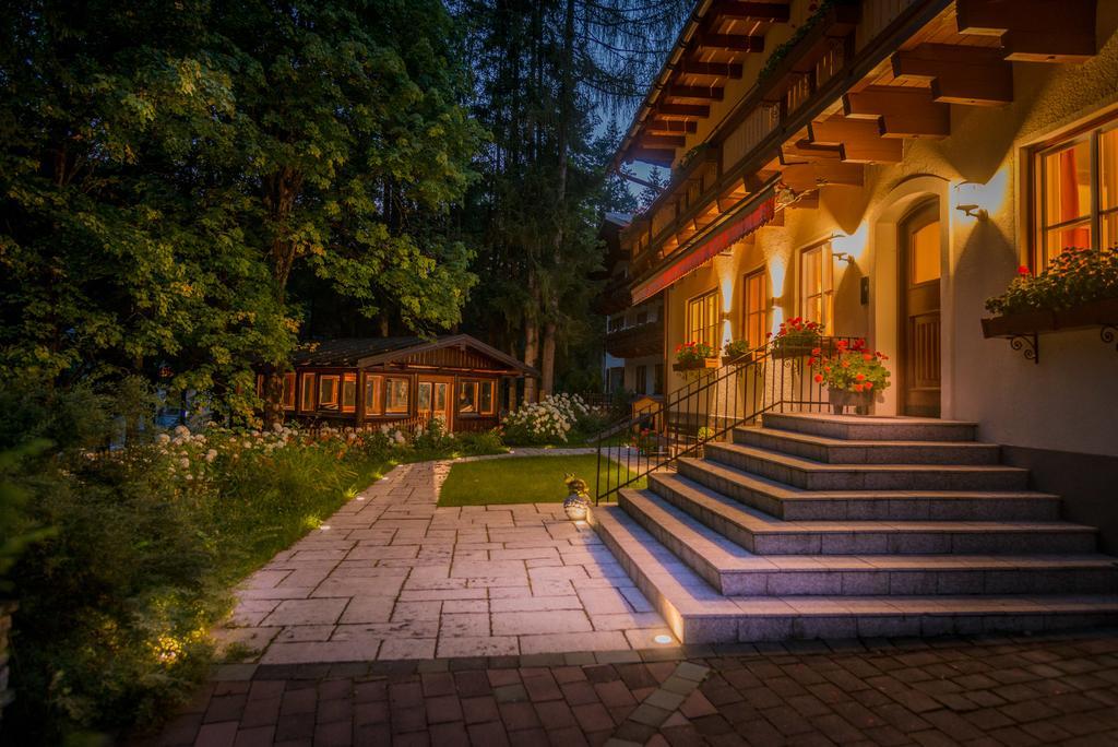 Bio-Holzhaus Und Landhaus Heimat Рамзау Экстерьер фото